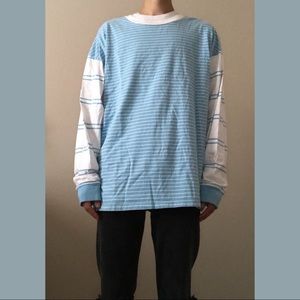 OVERSIZED LIGHT BLUE AND WHITE STRIPED SHIRT
